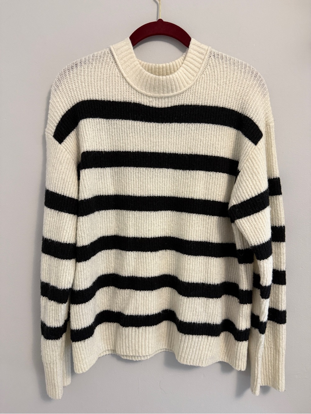 American Eagle Outfitters Cream and Black Striped Crewneck Sweater